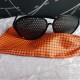 lunettes à trous